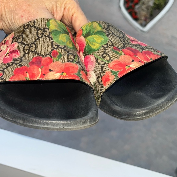 Gucci Bloom Slides 9.5-10 - Picture 7 of 8